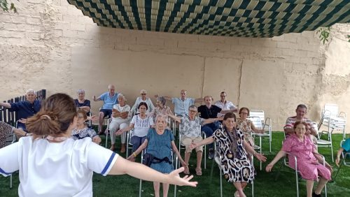 0e5fc83c-7fbb-493b-8ad3-3413403b9603